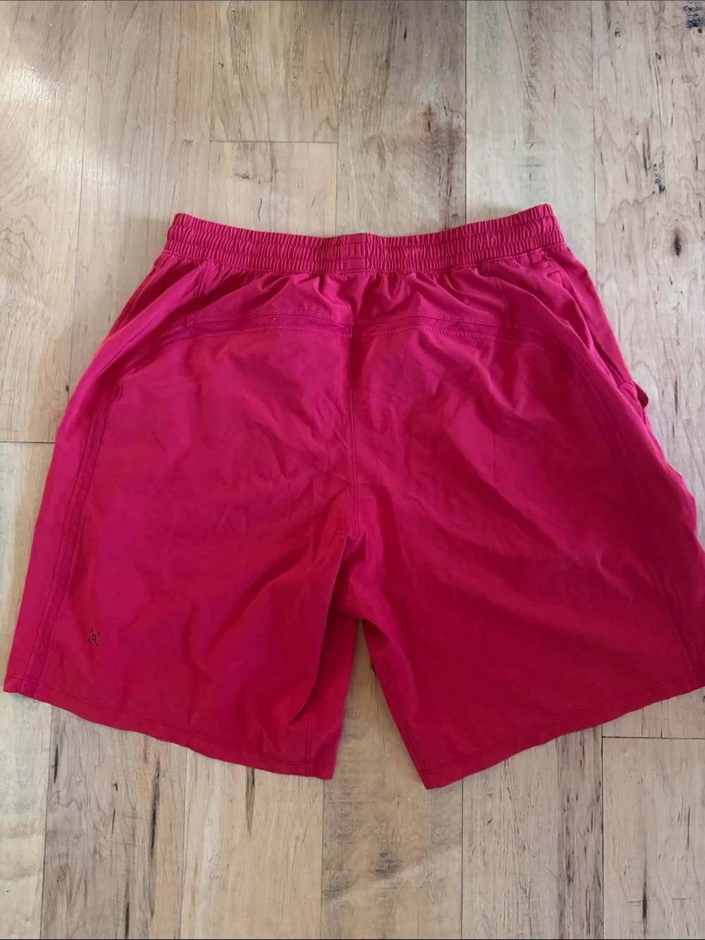 lululemon athletica Men's Crimson Athletic Shorts